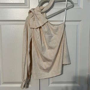 BNWT Bebe One Shoulder Jacquard Top size 4